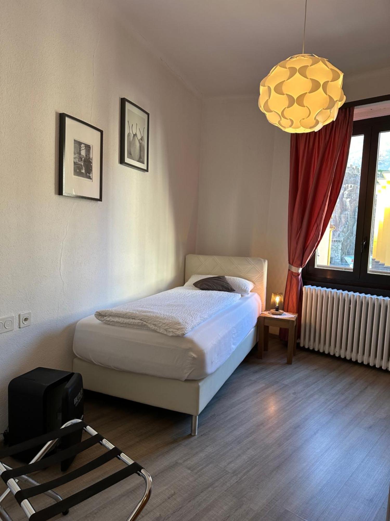 Hotel Croce Federale Белинцона Екстериор снимка