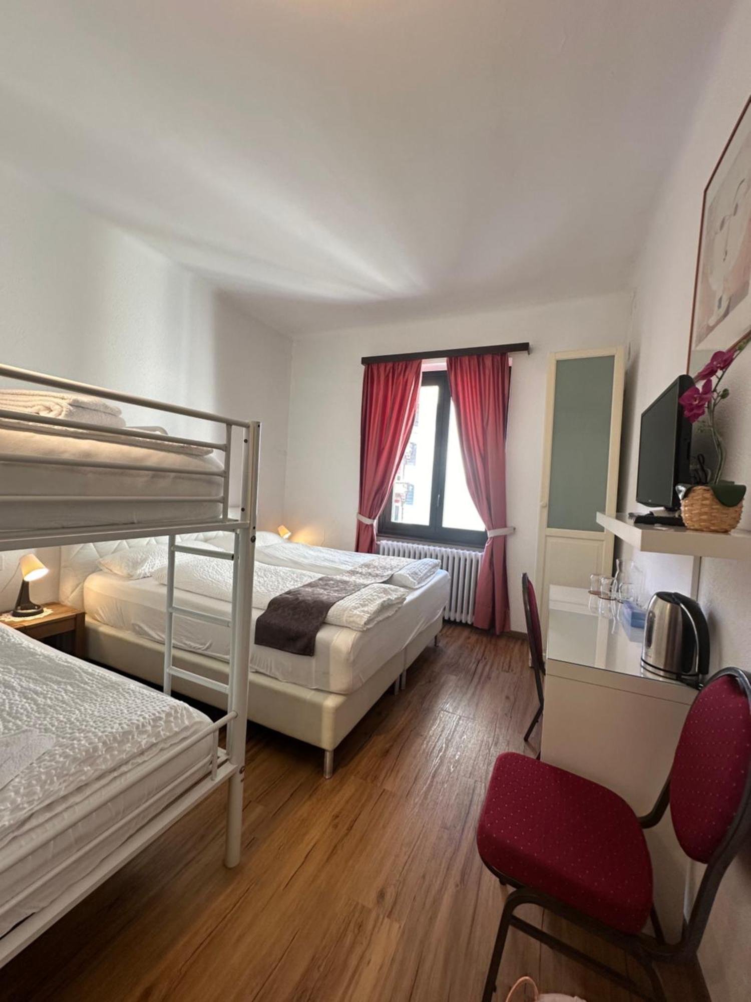 Hotel Croce Federale Белинцона Екстериор снимка